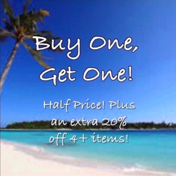 🆕 NY&Co floral long sleeve pullover athlet… - Picture 8 of 8